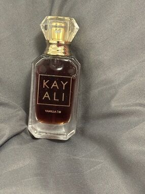Kayali Vanilla 28 Perfume Bottle MINI